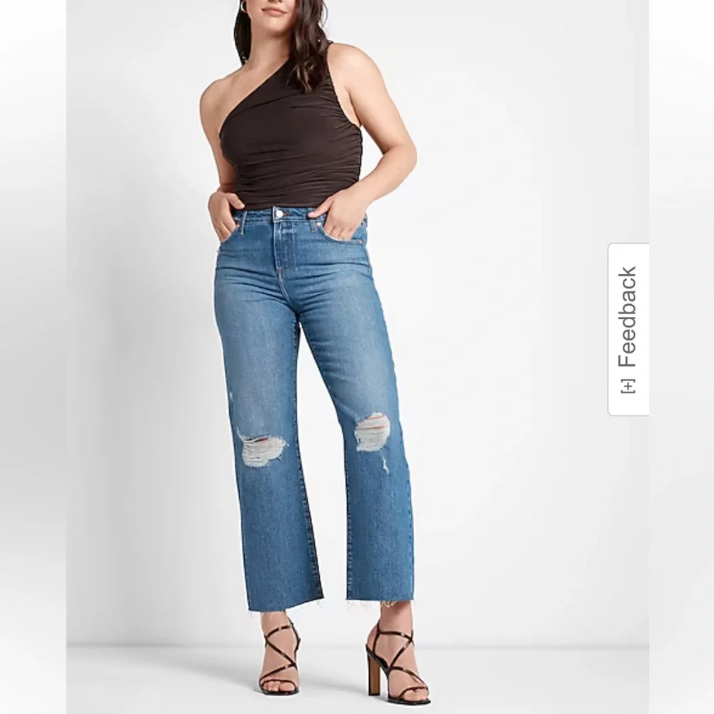 NWT Mid Rise Medium Wash Ripped 90s Ankle Boot Jeans - Picture 5 of 10